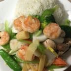 Best Steamed Shrimp w. Mixed Vegetables in Madison, WI
