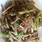 Best TL10. Shredded Pork with Celery and Dried Bean Curd (Lunch)西芹香干肉丝 in Madison, WI